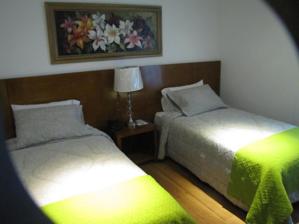Hotel Casa Mahanaim Colferias, Bogota Ngoại thất bức ảnh