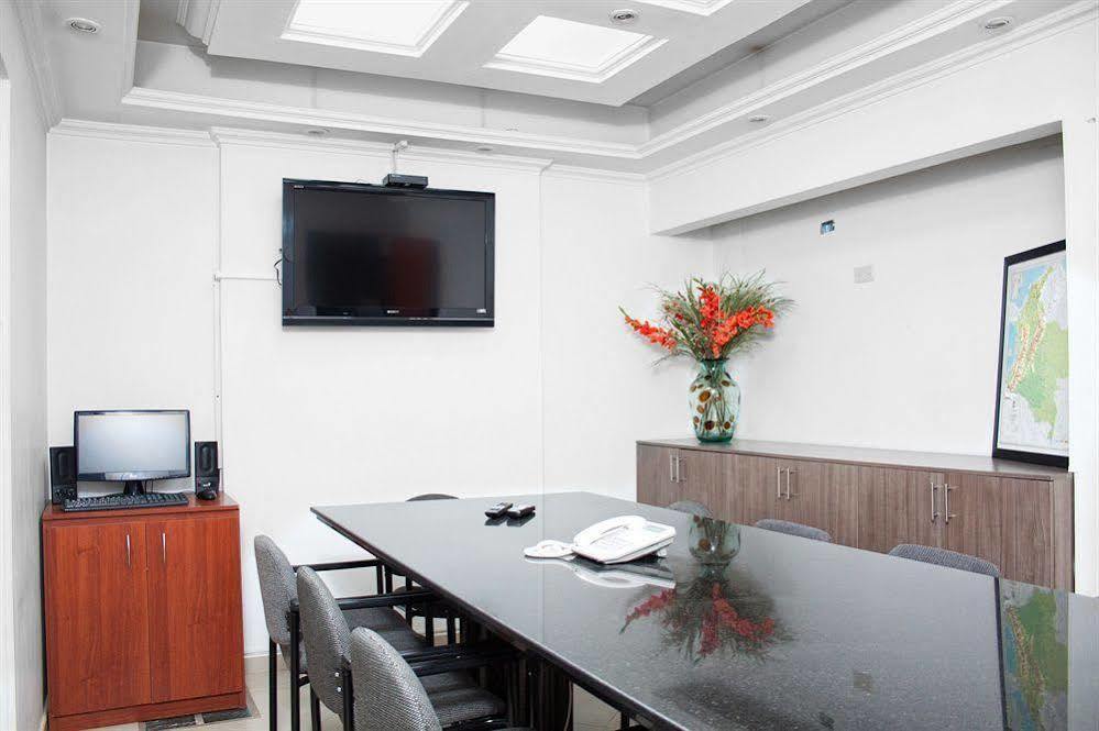 Hotel Casa Mahanaim Colferias, Bogota Ngoại thất bức ảnh