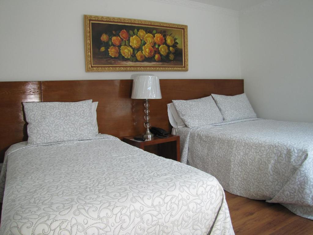 Hotel Casa Mahanaim Colferias, Bogota Ngoại thất bức ảnh